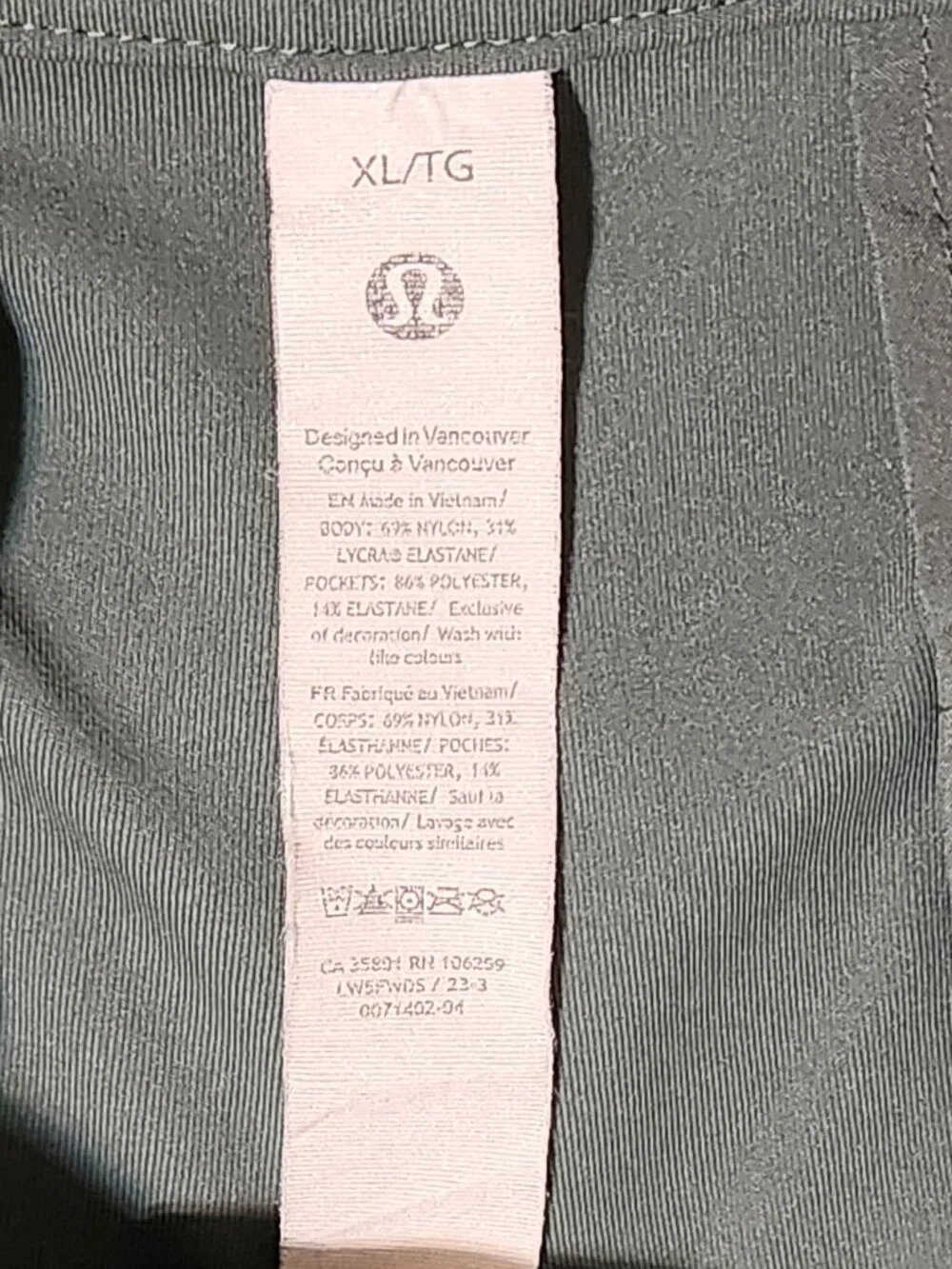 Lululemon Men's XL Hunter Green Pants Drawstring Tapered Technical Athletic